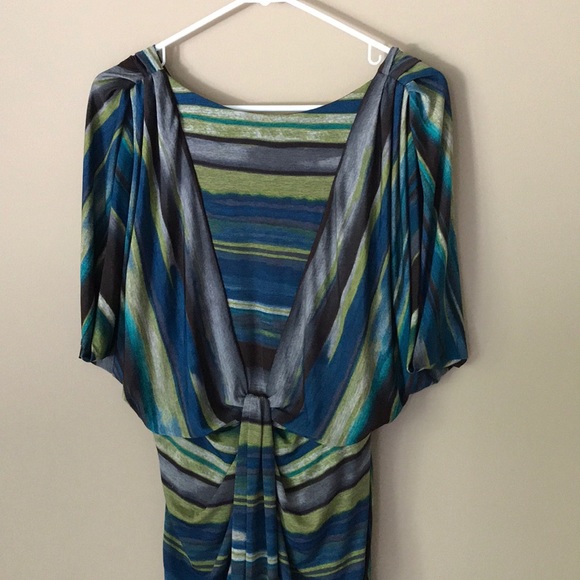 Nordstrom rack Rabbit Design  v neck dress Sz 6 - Picture 7 of 8